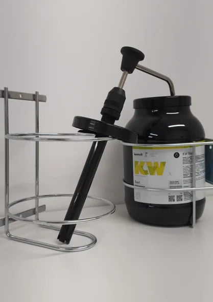 KW Bast -annostelijapaketti 3 L / sisältää KW Bast 3L, seinäteline, annospumppu
