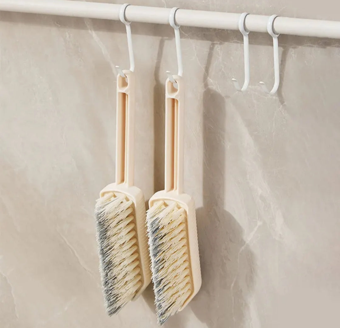 Pitkävartinen puhdistusharja